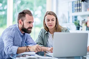 Tätigkeitsbericht im Verein: Regeln, Aufbau & Muster