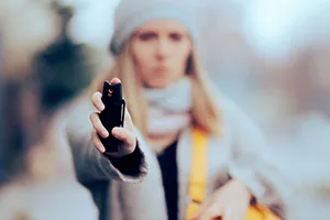 Ist Pfefferspray legal? Das sollten Sie über den Einsatz wissen