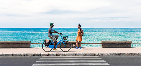 Fahrrad mit Kopfhörern Fahrrad mit Kopfhörern