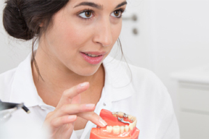 Zahnersatzkosten und was die Krankenkasse übernimmt